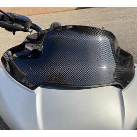 Carbon 9” Road Glide windshield